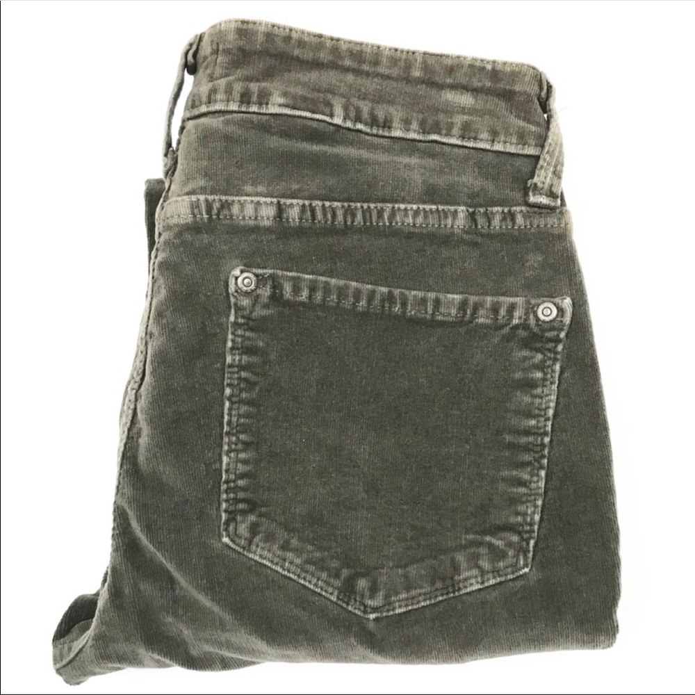 ** NYDJ ** olive green corduroy